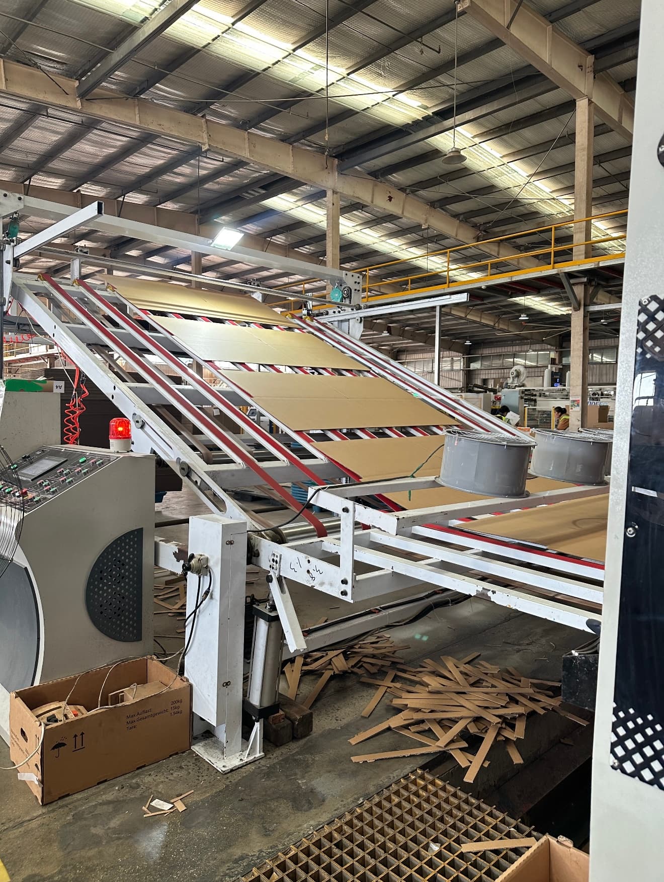 Folder gluer equipment used for corrugated box converting